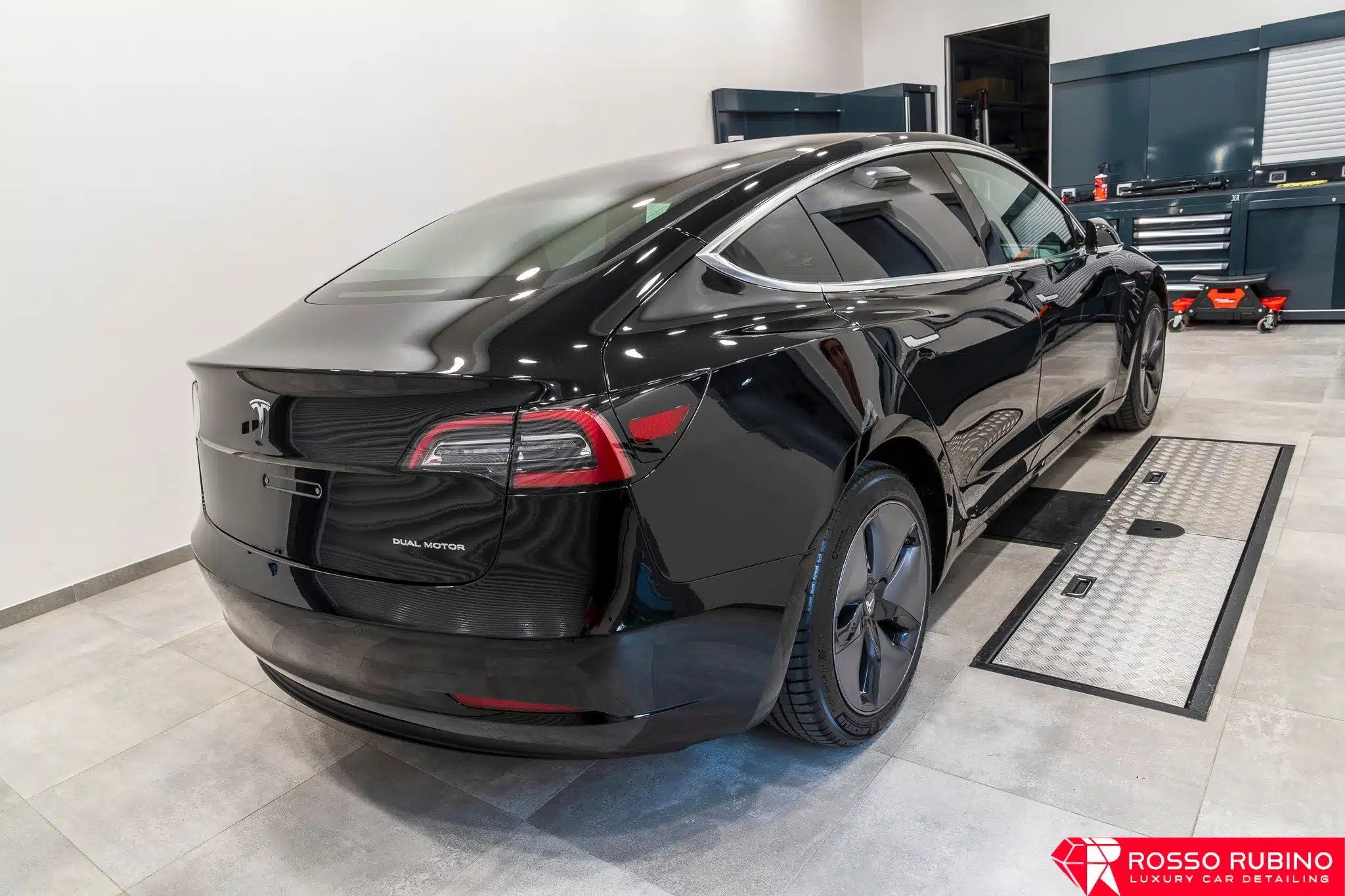 Tesla Model 3 45 rosso rubino car detailing pellicole ppf paint protection film 018