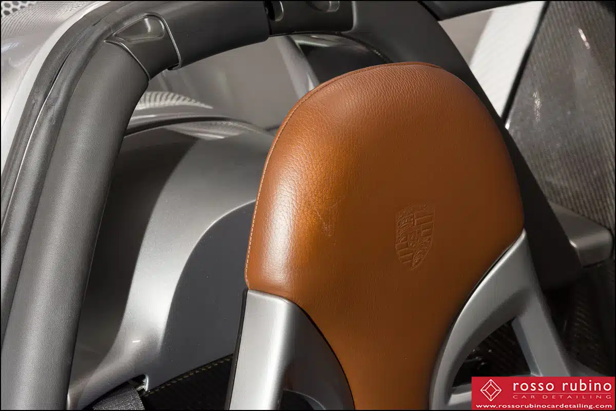 Restauro Pelle - Porsche Carrera GT 37 restauro pelle porsche carrera gt sa