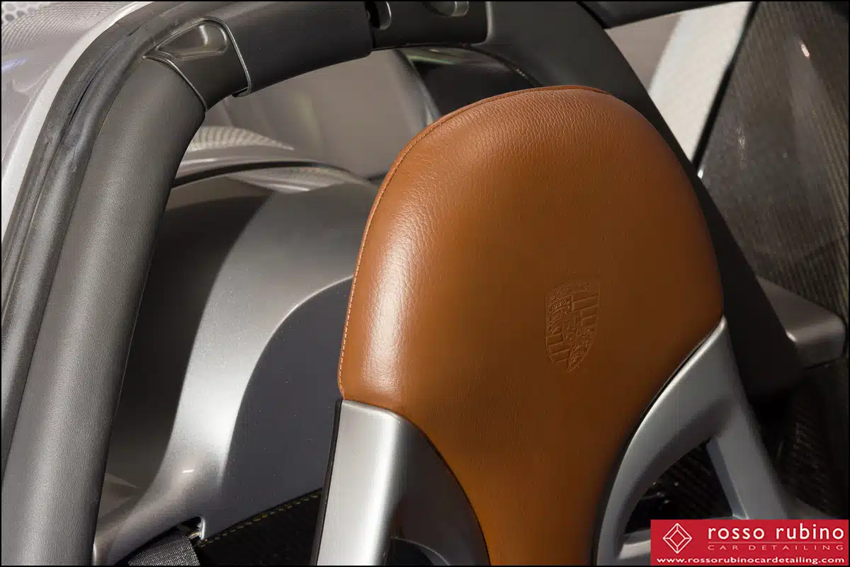 Restauro Pelle - Porsche Carrera GT 38 restauro pelle porsche carrera gt sb