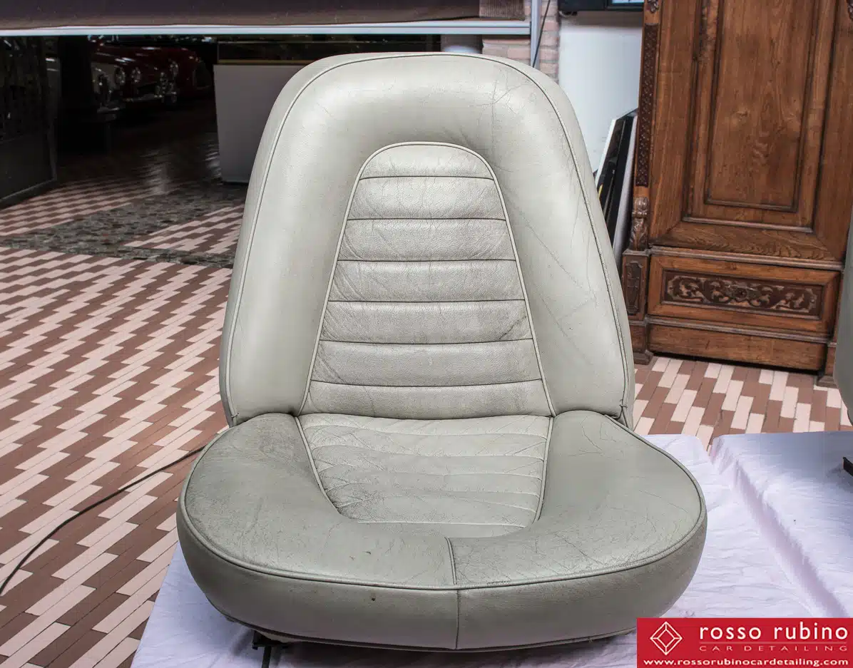 Restauro Pelle - Maserati 3500 GT 12 SAM0302