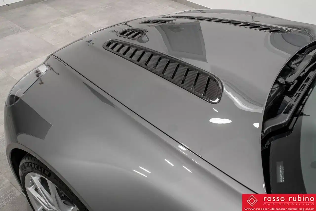 rosso rubino car detailing aston martin vantage 007