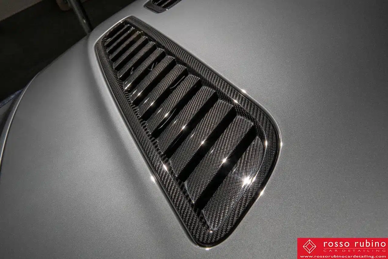 rosso rubino car detailing aston martin vantage 028