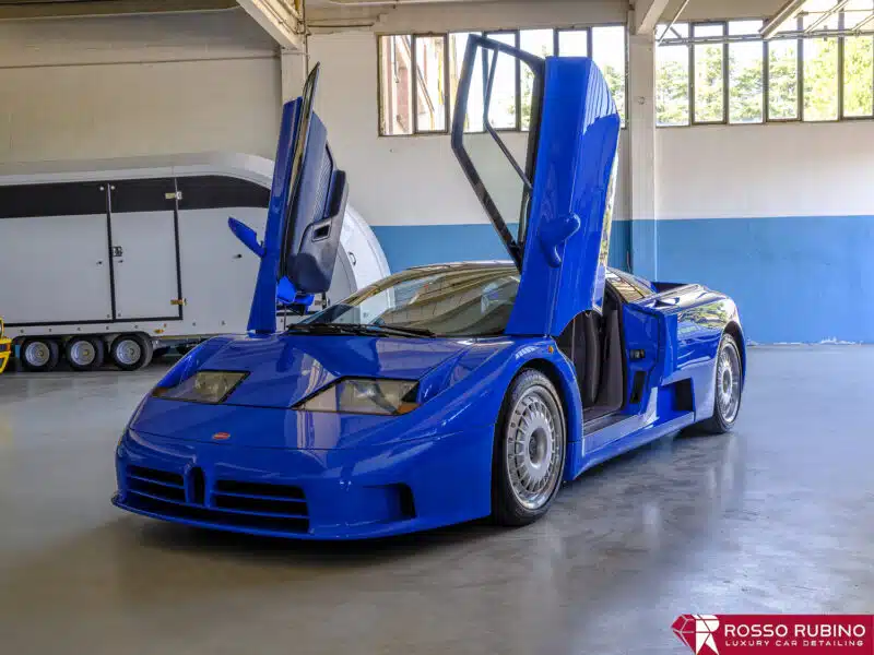 BUGATTI EB110 3
