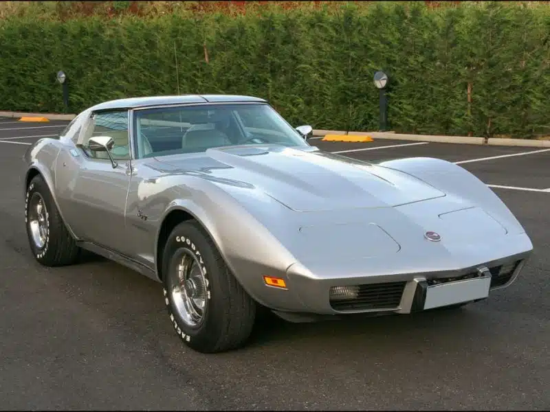 CORVETTE STINGRAY