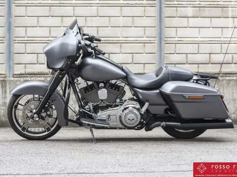 HARLEY DAVIDSON STREET GLIDE