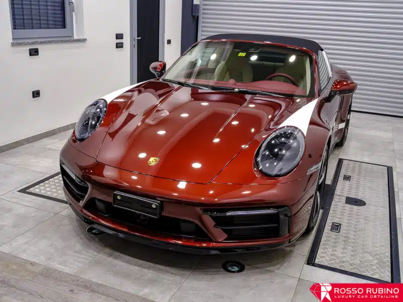 PORSCHE 992 TARGA HERITAGE